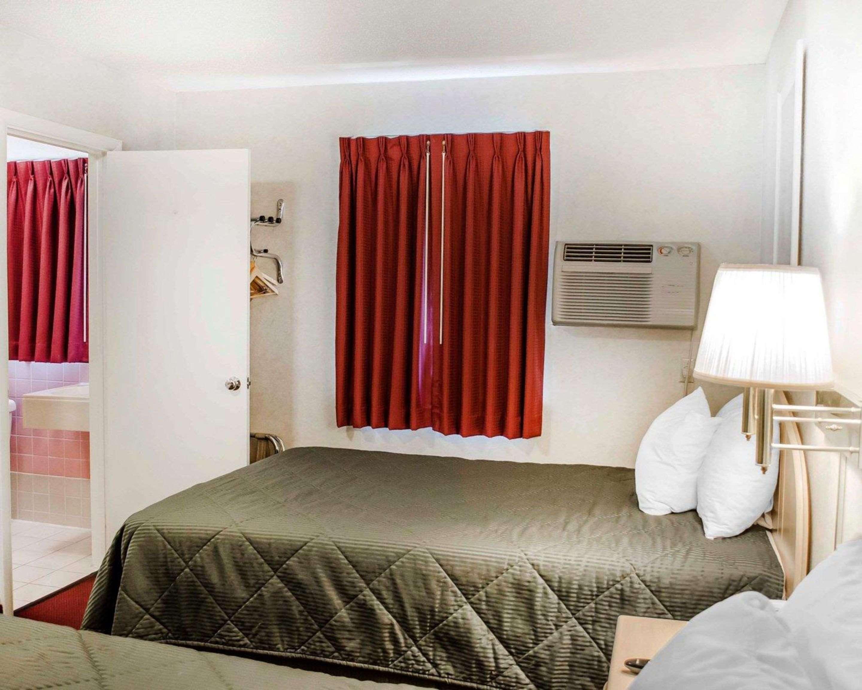 Rodeway Inn Dillsburg Luaran gambar